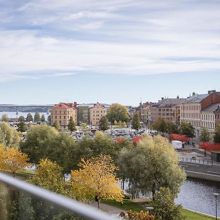 Clarion Hotel Сундсвалль Экстерьер фото